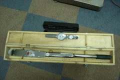 ���aŤ�������N����