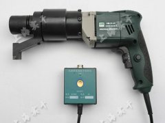 ���ض�Ť��늄Ӱ���