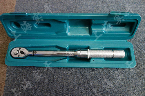 �A��ʽŤ������