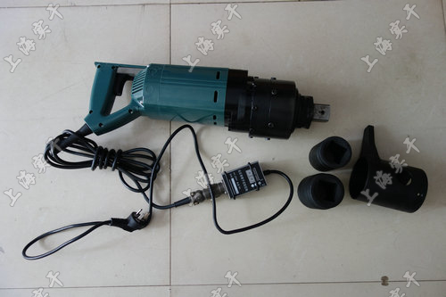 定扭矩電動扳手